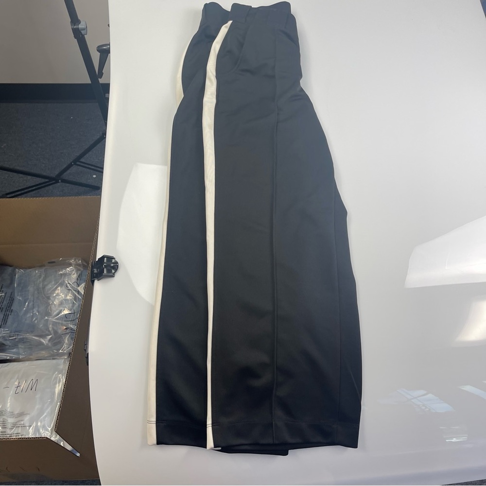 Men’s pants size 36 Smitty